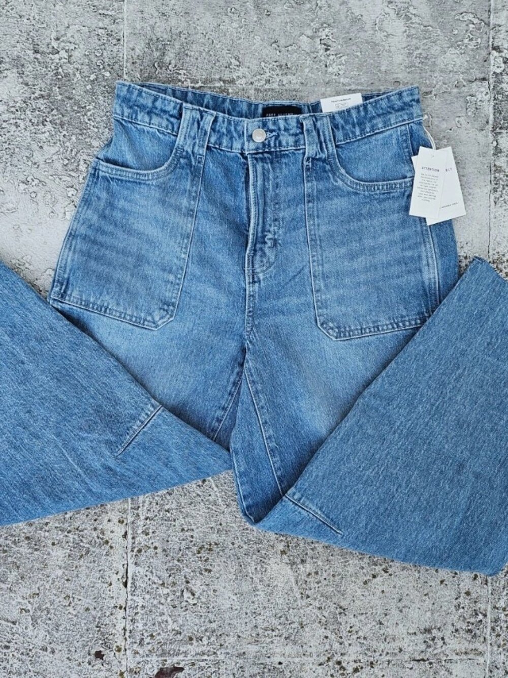 Free Assembly Women Jeans Sky Blue Indigo Wash Denim Carpenter Barrel Size 4 New - Picture 1 of 11